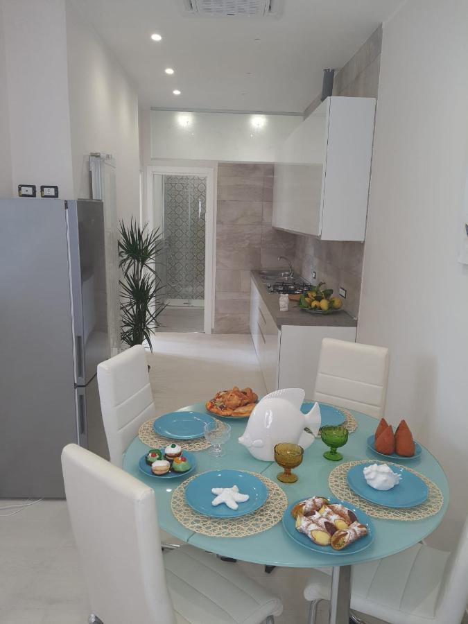 Appartamenti Via Lombardo Giardini Naxos Eksteriør bilde
